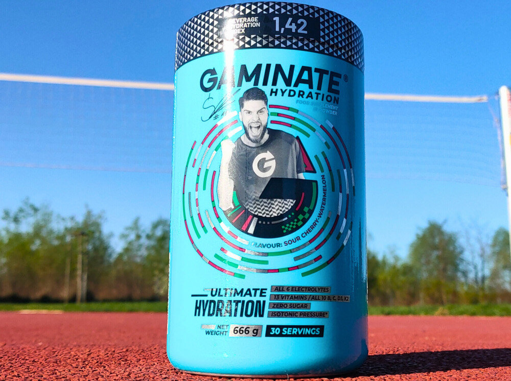 Izotonik GAMINATE Hydro Pack Wiśniowo-arbuzowy 666 g orzezwiajacy smak wisniowo-arbuzowy w 700 ml 19 kcal w opakowania 666 g proszku jedna porcja to 22,2 g proszku rozmieszac w 700 ml wody jedna porcja dziennie w opakowaniu 30 porcji