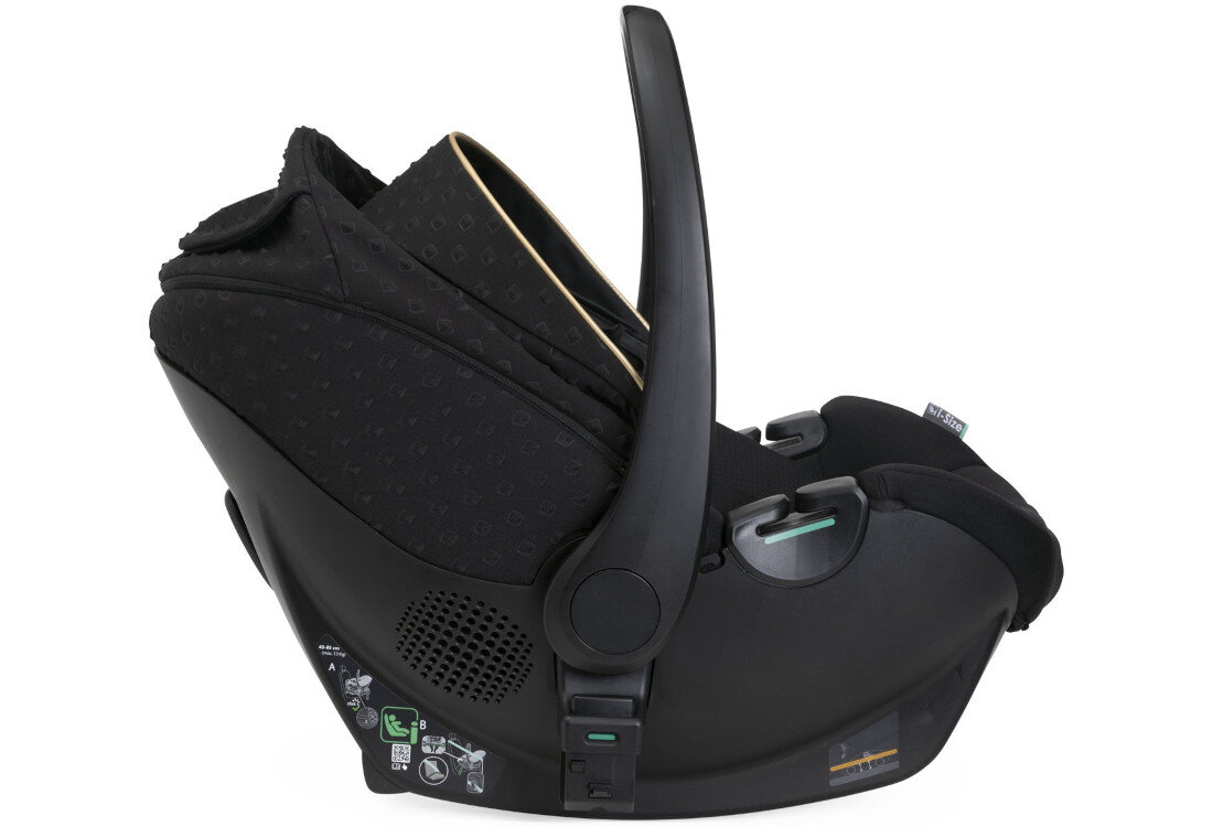Fotelik samochodowy CHICCO Kory Essential (0-13 kg) Czarny wskawki 3D mesh sześciokrotnie większy przepływ powietrze