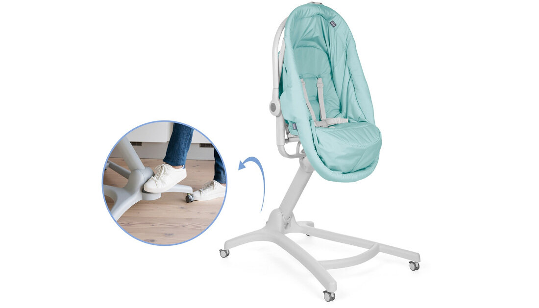 Łóżeczko CHICCO BabyHug Aquarelle cztery obrotowe kółka potrzeby pedał regulacja wysokość