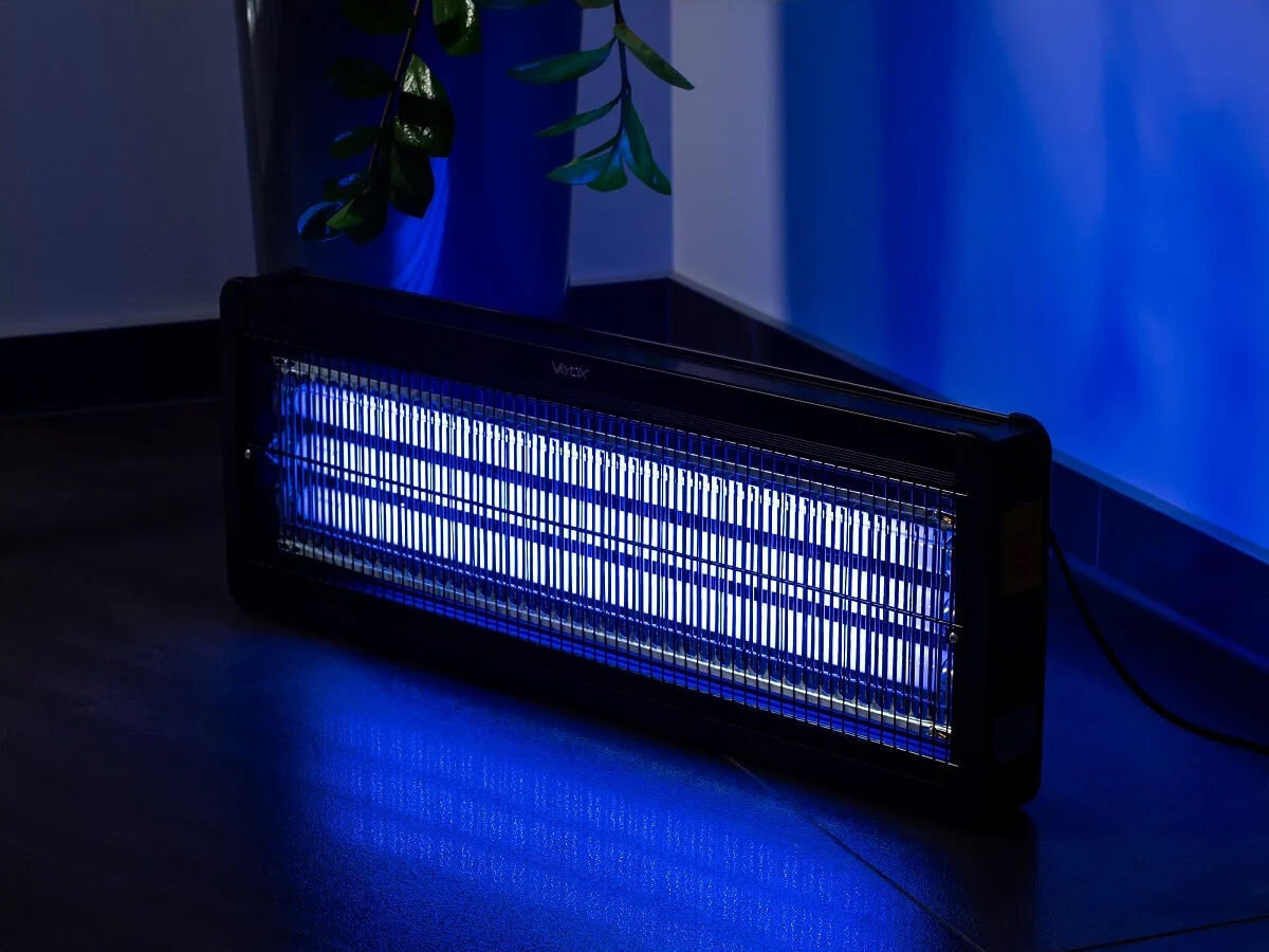 Lampa owadobójcza VAYOX IKV-60W moc zasięg działania żywotność