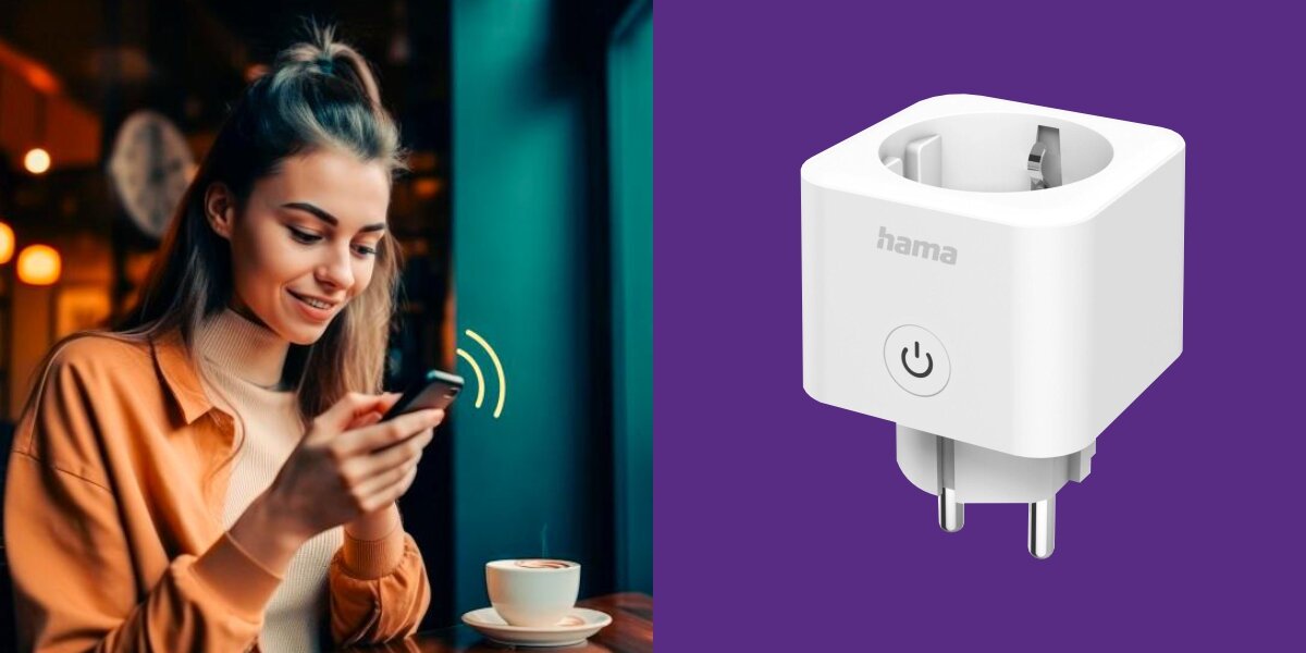 Gniazdko HAMA 176638 Wi-Fi osoba siedzi z telefonem w dłoni obok gniazdko na fioletowym tle inteligentne gniazdo Wi-Fi zdalne zarządzanie