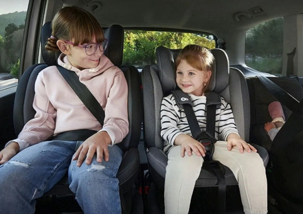 Fotelik samochodowy KINDERKRAFT Xpedition 2 I-Size 0-36 kg Czarny bezpieczenstwo wygoda komfort innowacje