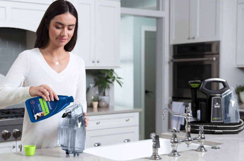 Odkurzacz BISSELL SpotClean Pet Plus 37241 moc ssania 44 W efektywnośc usuwanie najtrudniejszych plam szybko skutecznie eliminuje zabrudzenia przywrócenie czystości wysoka wydajność
