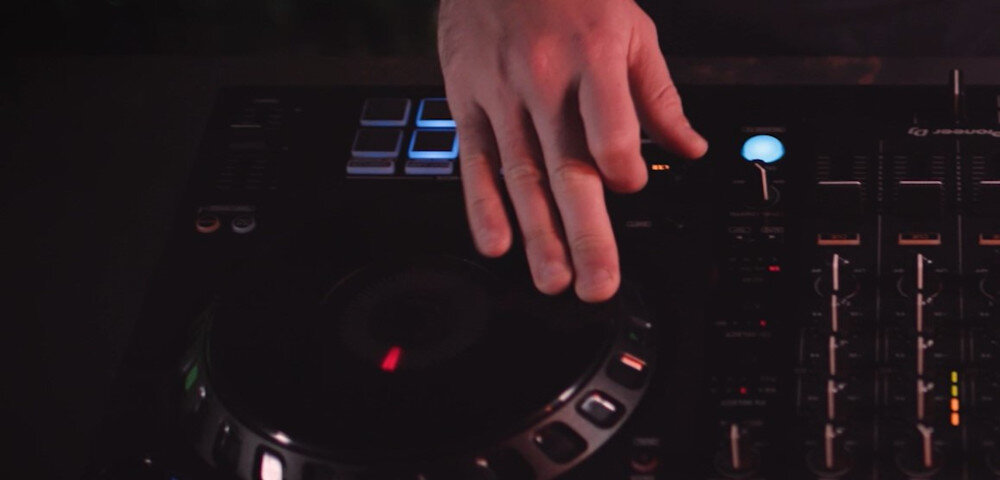 Kontroler DJ PIONEER DDJ-FLX6 GT - Funkcja Jog Cutter