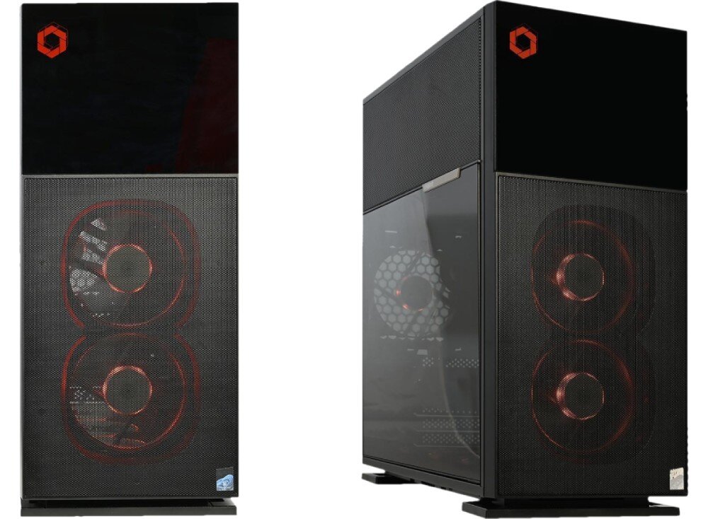 Komputer NTT HIRO Wingman ZKG-I9RTX40608G-TE24 Dwa ujęcia komputera stacjonarnego. Pierwsze zdjęcie to widok od frontu z dwoma podświetlonymi na czerwono wentylatorami oraz logo producenta w górnej części. Drugie zdjęcie przedstawia ukośny widok boczny komputera z przezroczystym panelem bocznym, obudowa wygląd podświetlenie chłodzenie procesora wentylatory