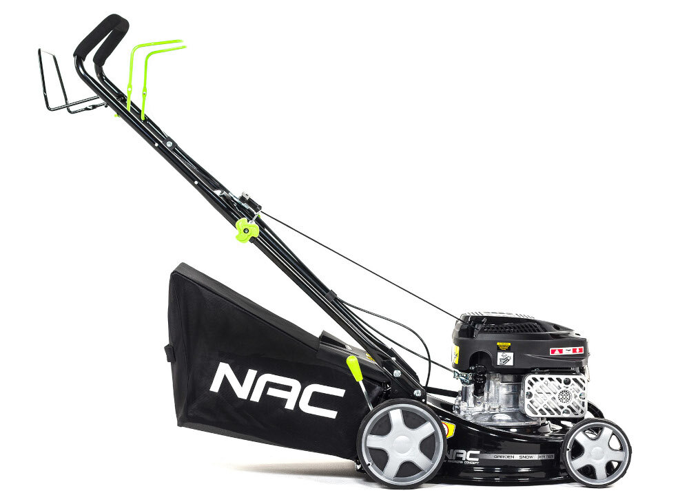 Kosiarka spalinowa NAC LS40-127R-JN Rato z napędem 400mm 2kW kola duze lozyskowe rozmiar 15 cm na przod 17 cm na tyl zmniejszaja opory torzenia