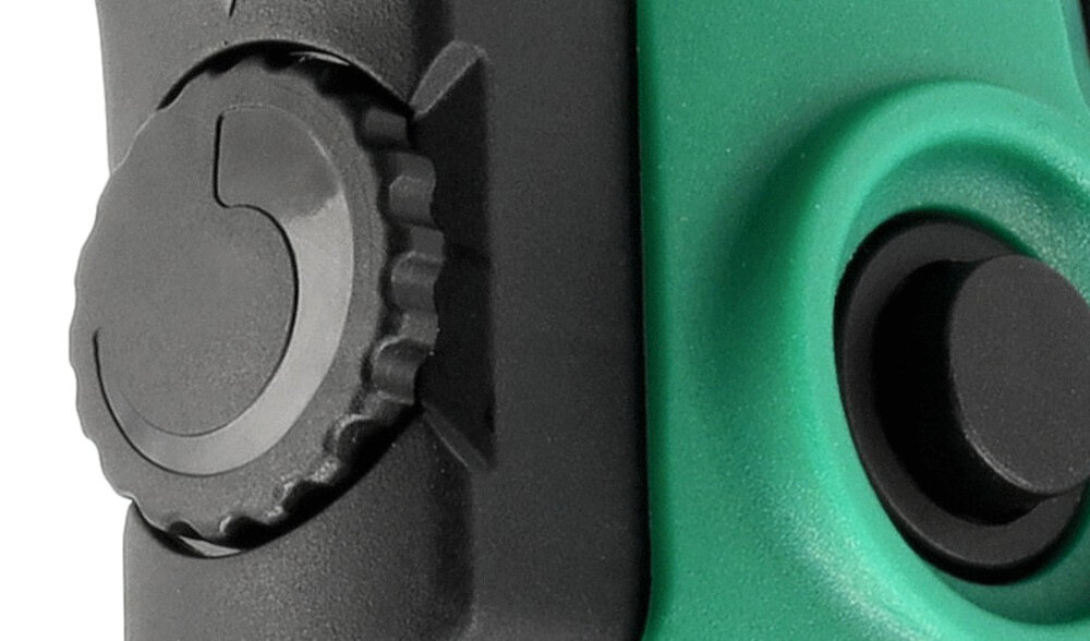 Wiertarka udarowa STALCO IDS13VS zbliżenie na pokrętło do regulacji prędkości mechanizm regulacji obrotów precyzyjne dostosowanie prędkości wiercenia do obrabianego materiału rozpoczęcie pracy bez gwałtownego szarpnięcia zwiększa kontrolę nad narzędziem ogranicza ryzyko błędów stopniowe przyspieszanie obrotów ułatwia wiercenie