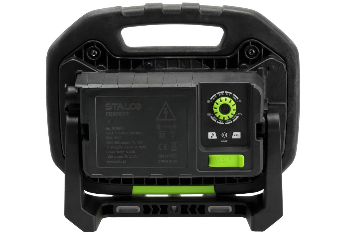Reflektor STALCO PERFECT C-FLS40W, stabilne, obudowa, wyważona, ryzyko, na białym tle tył reflektora na wprost