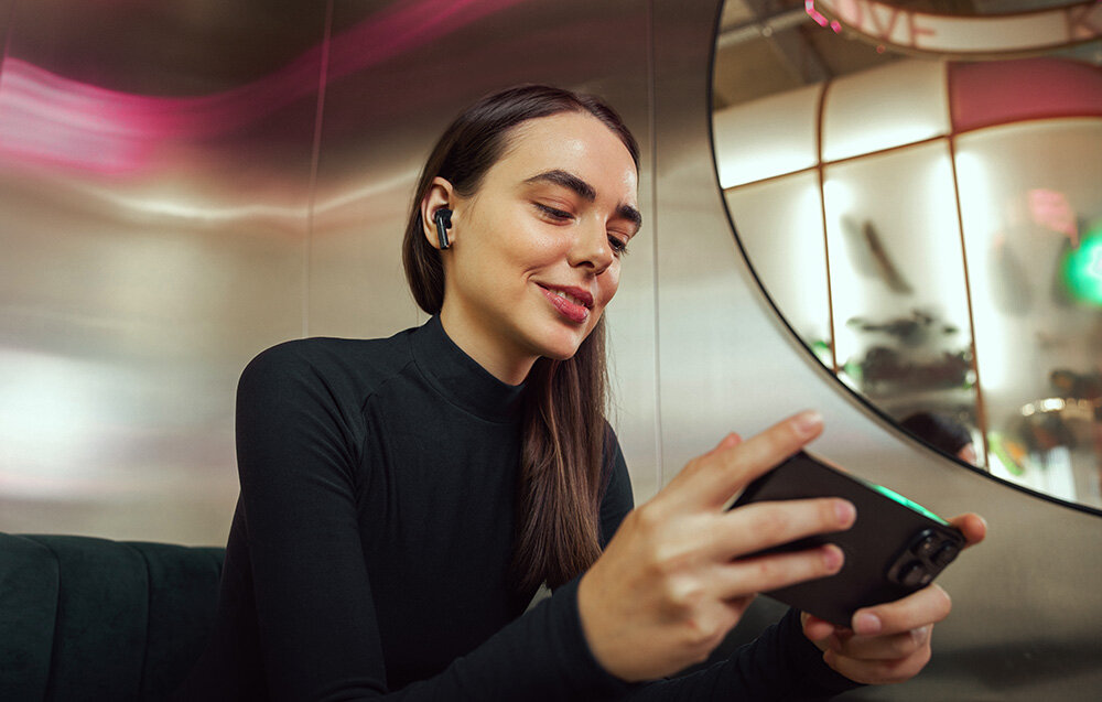 Słuchawki dokanałowe EDIFIER W260NC 2 urzadzenia sygnal bluetooth