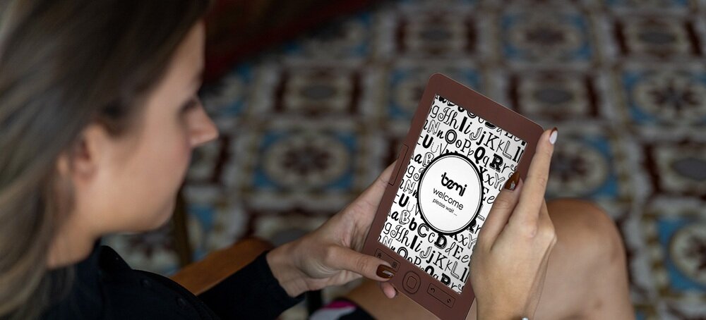 Czytnik e-booków BEMI Cognita+  poręczny 