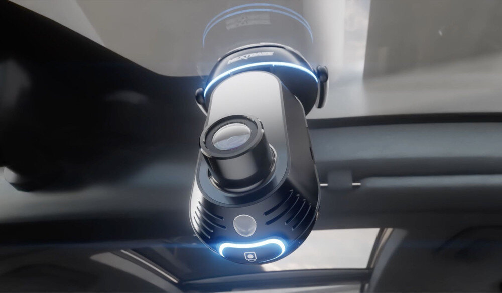 Wideorejestrator NEXTBASE IQ aplikacji mobilnej zdalnie sterować podgląd na żywo możliwość mówienia przez głośnik wideorejestratora komunikować się z kierowcą odstraszyć intruza