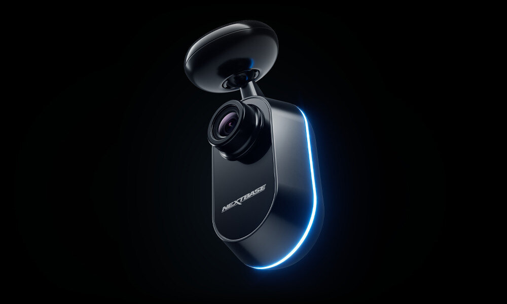 Kamera tylna NEXTBASE iQ monitorowanie i nagrywanie funkcjami kamer otrzymywanie powiadomień