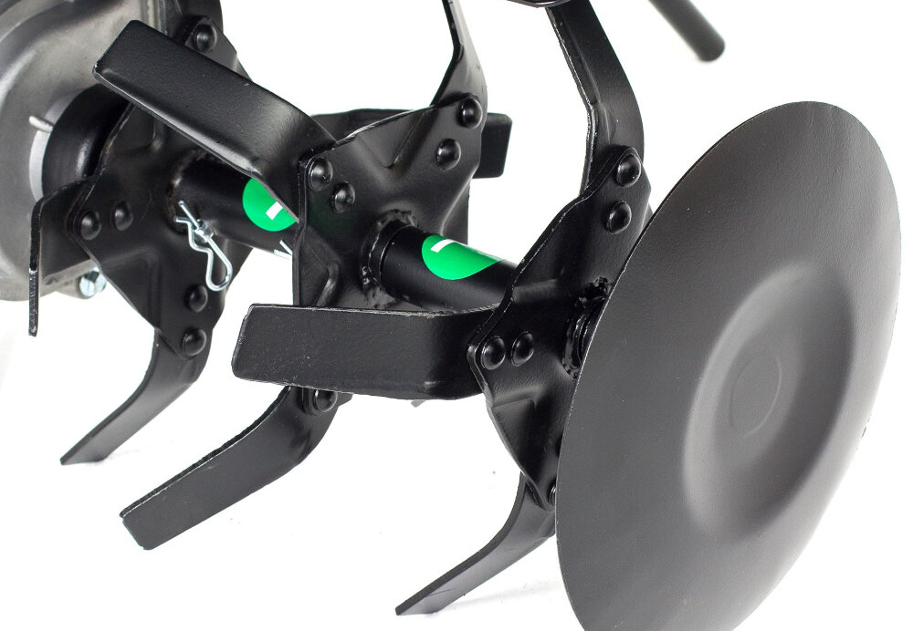 Glebogryzarka spalinowa NAC TIP60-160R-RO 24 noze regulacja szerokosci roboczej w zakresie do 36 do 60 cm regulowana glebokosc robocza 10-26 cm efektywnosc oszczednosc czasu