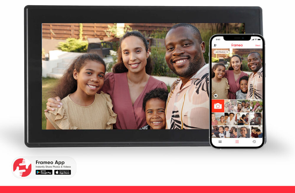 Ramka cyfrowa DENVER Frameo PFF-1515B Czarny prezentacja ramki ze zdjęciem od przodu na białym tle obok telefon z włączoną aplikacją Frameo sieć wspomnień łączy pokolenia i wzmacnia relacje