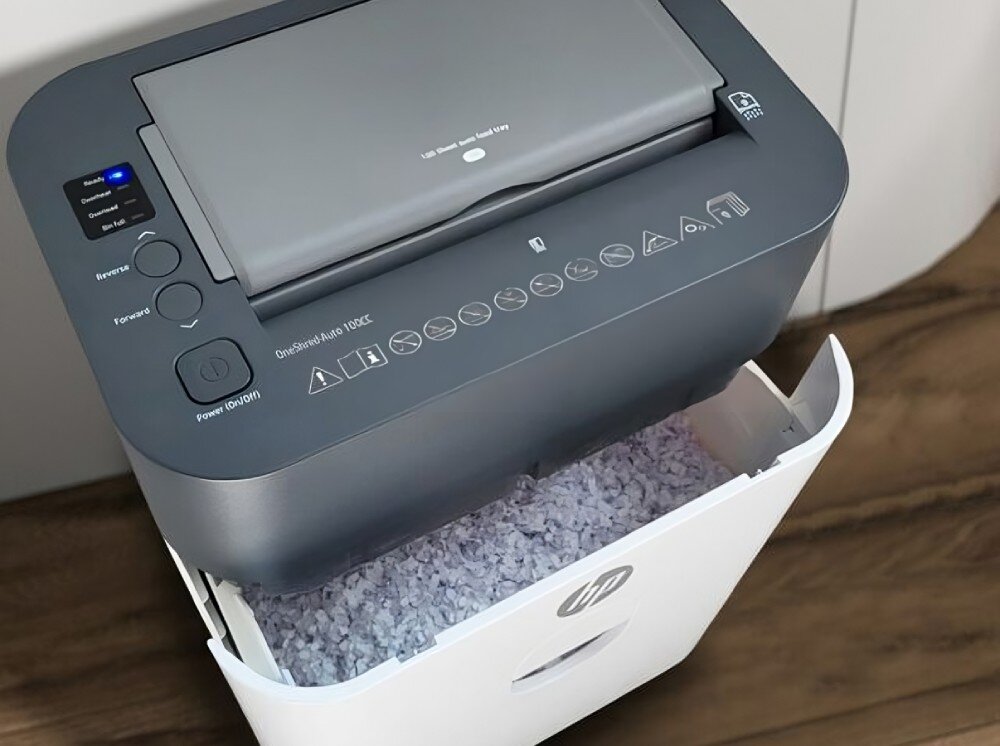 Niszczarka HP OneShred Auto 100CC 17 L, P-4, Ścinki, Automatyczny Start/Stop, Funkcja cofania działanie przeznaczenie poziom bezpieczeństwa