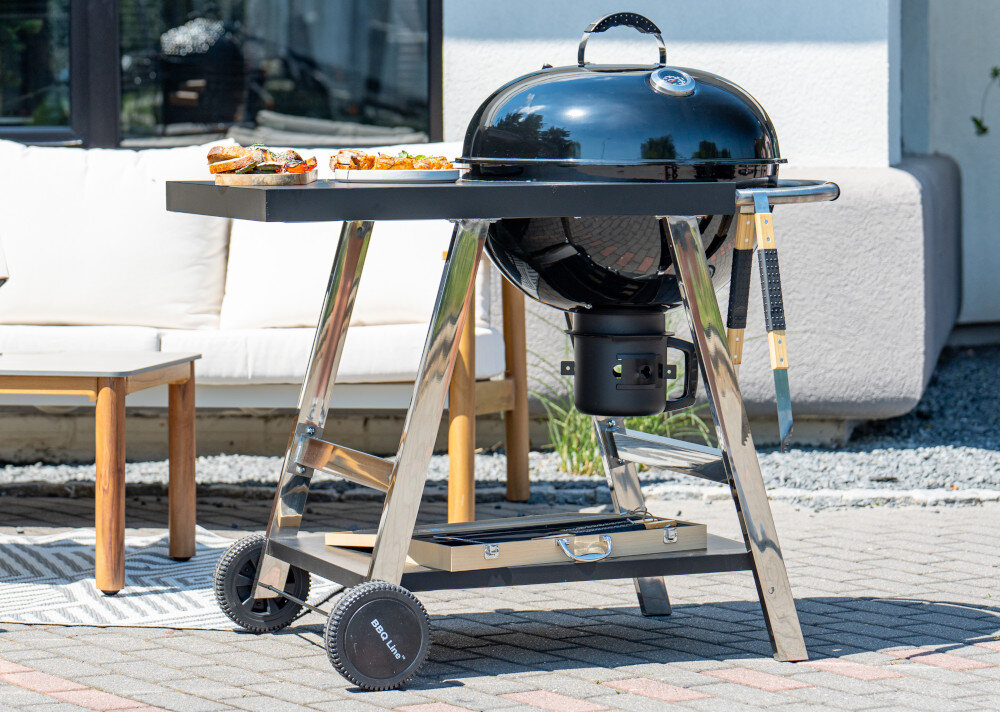 Grill węglowy BBQ LINE MIR709 kolka duze solidne wygodne zmienianie miejsca