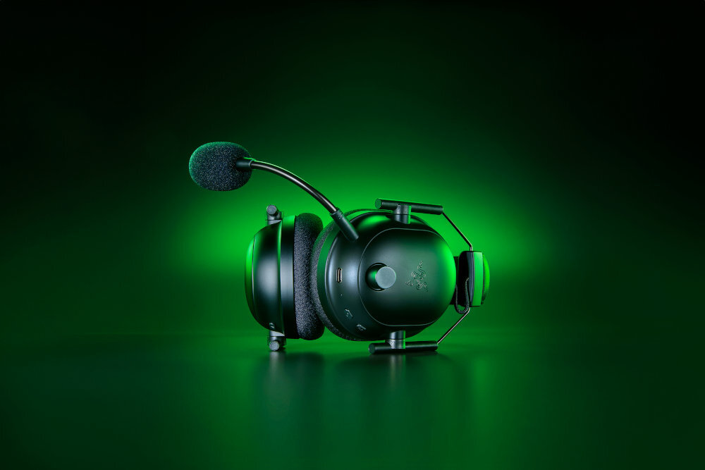 Słuchawki RAZER BlackShark V2 Pro lekkie i poręczne około 320 g PC, Xbox One, Xbox Series X/S