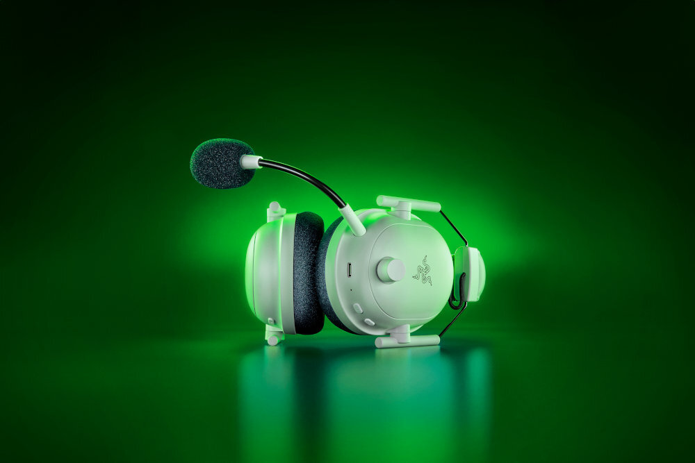 Słuchawki RAZER BlackShark V2 Pro lekkie i poręczne około 320 g PC, Xbox One, Xbox Series X/S