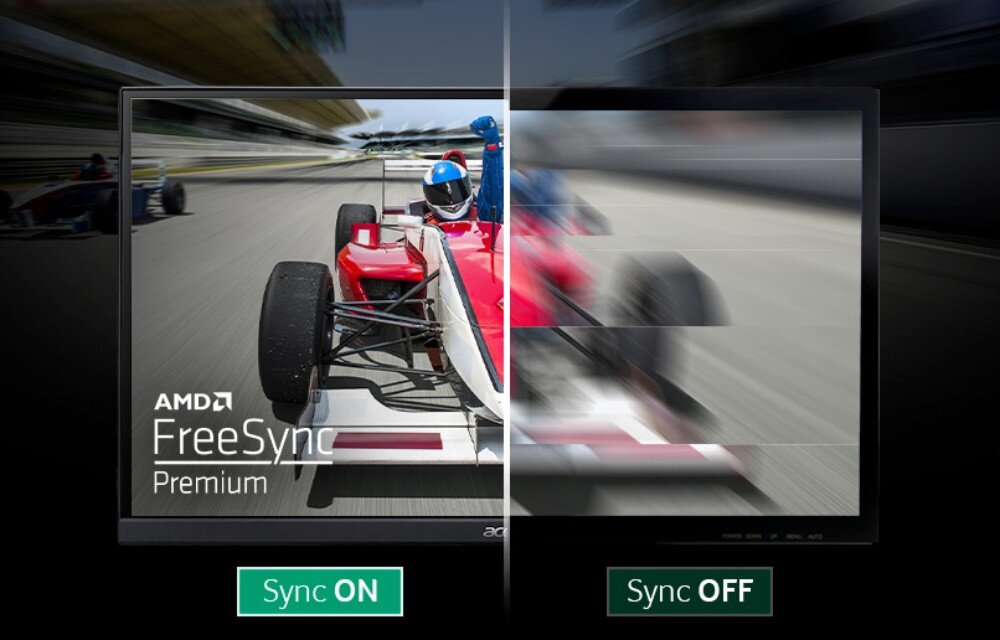 Monitor ACER Nitro XV275U P3 27 2560x1440px 170Hz 2 ms [GTG] ujęcie z gry wyścigowej wyświetlone na ekranie, podzielone na dwie części: lewa ostra z napisem FreeSync w rogu, prawa niewyraźna, rozmazana synchronizacja FreeSync