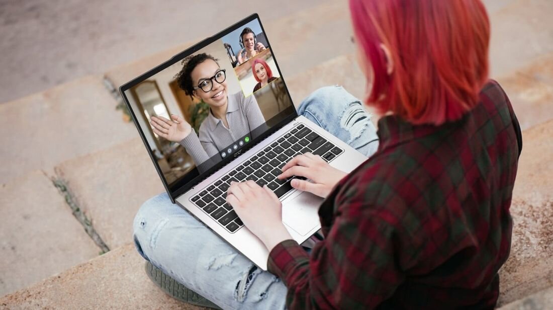 Laptop ACER Swift Go 14 - Kamera internetowa 1440p QHD AcerSense 