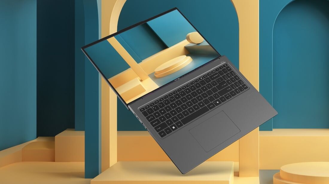 Laptop ACER Swift Go 16 - zawias 180°