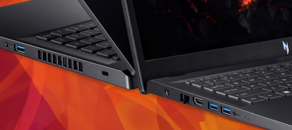 Laptop ACER Nitro V 15 - HDMI 2.1 (z HDCP) USB-A 3.2 Gen. 1 USB Type-C