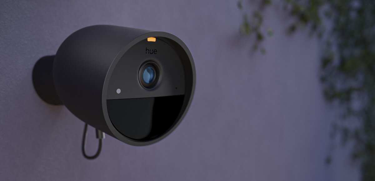 Kamera PHILIPS HUE Secure do użytku wewnątrz i na zewnątrz Łatwa instalacja intuicyjne sterowanie powiadomienia push w aplikacji