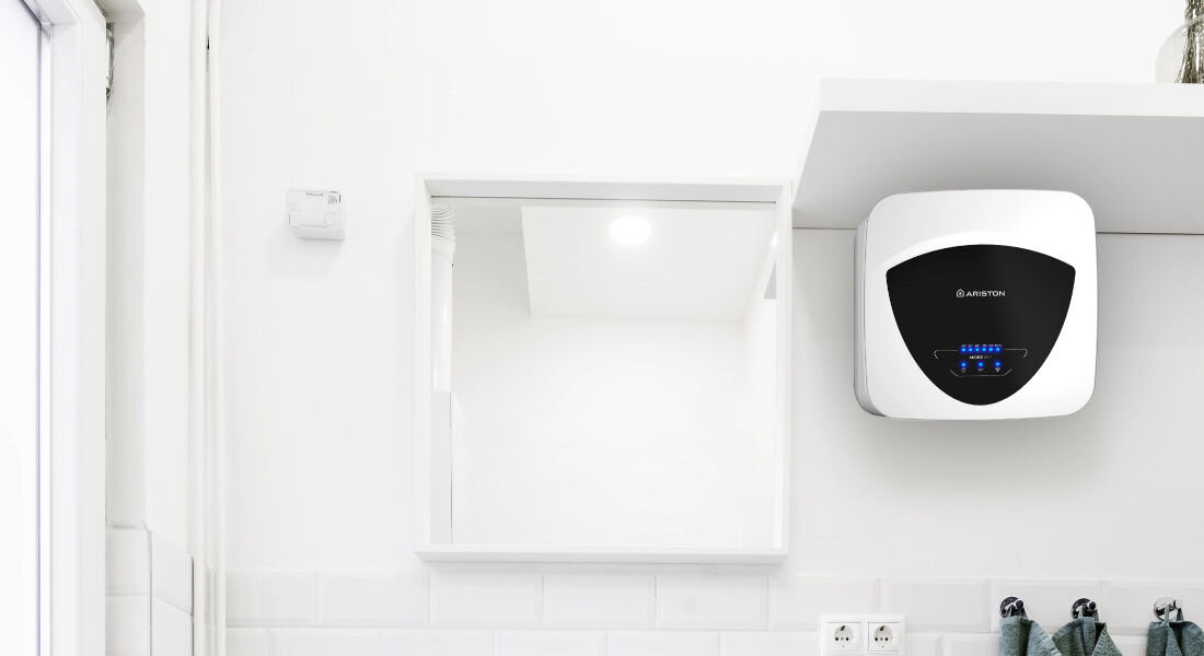 Bojler elektryczny ARISTON Andris Elite Wi-Fi 3105084 30 l montaż pod umywalką