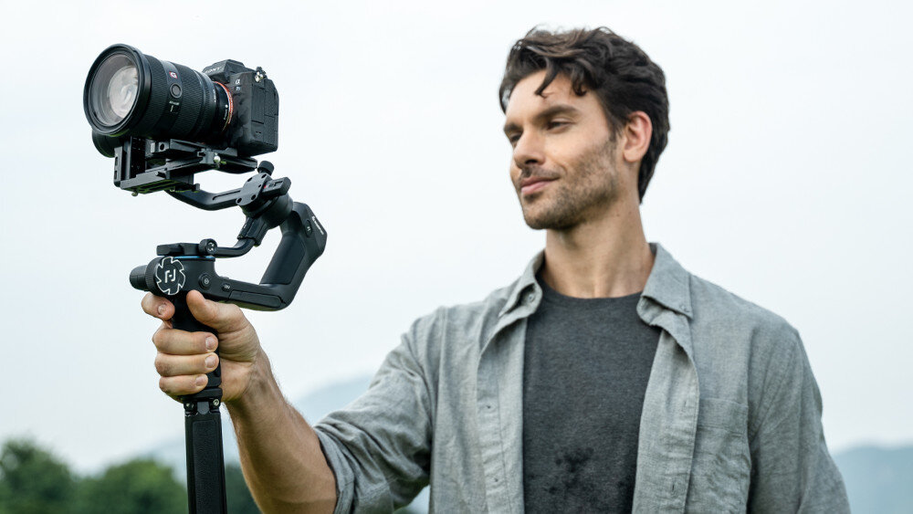 Gimbal ręczny FEIYUTECH Scorp 2 pozwala zarządzać joystickiem Magic Knob