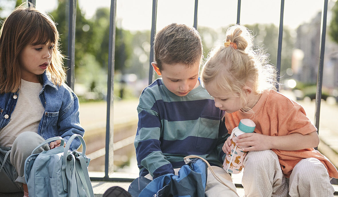 Butelka plastikowa MEPAL Campus Stitch 400 ml Wielokolorowy higieniczny szczelny dziubek szczelna zakrętka