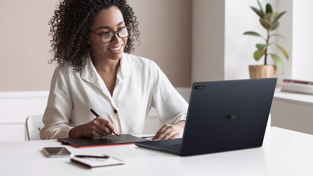 Laptop ASUS ExpertBook B3 B3604  - Wi-Fi 6