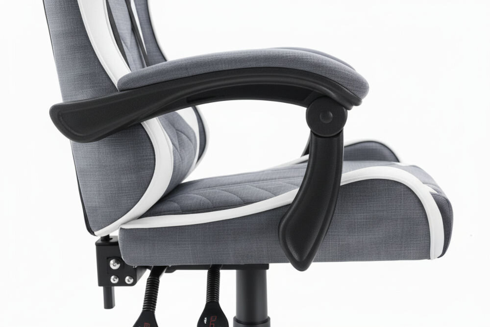 Fotel HELL'S CHAIR HC- 1004 Biało-szary zbliżenie na podłokietniki jasne tło miękkie wypełnienie solidne podparcie spójna stylistyka komfort przedramion