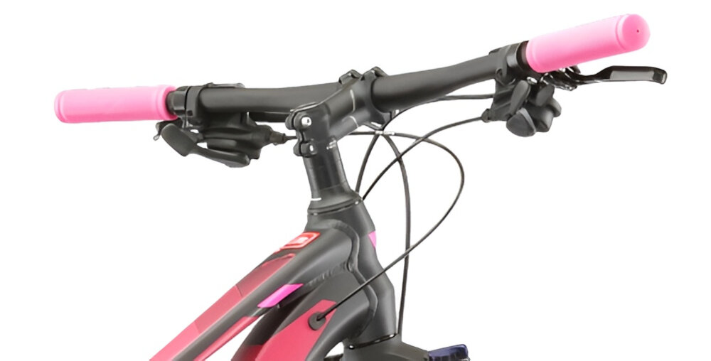 Rower górski MTB KROSS Lea 6.0 D14 27.5 cala damski Czarno-różowy aluminiowa kierownica uchwyty pokryte specjalnym antyposlizgowym materialem wieksze bepieczenstwo