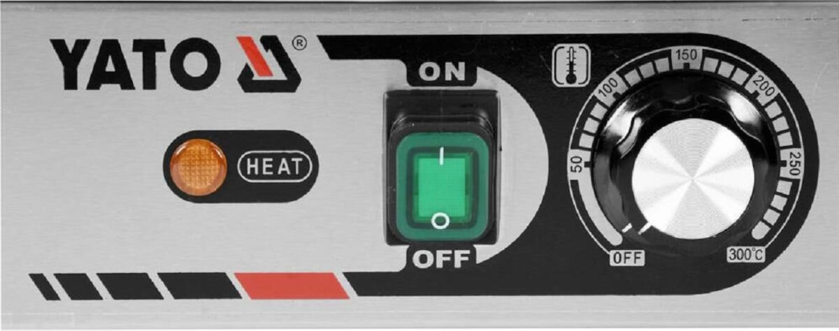Grill elektryczny YATO YG-04560, pokrętła, regulacja, kontrola, precyzja, Panel sterowania grilla YATO YG-04560: podświetlany włącznik, pokrętło regulacji temperatury, lampka kontrolna.