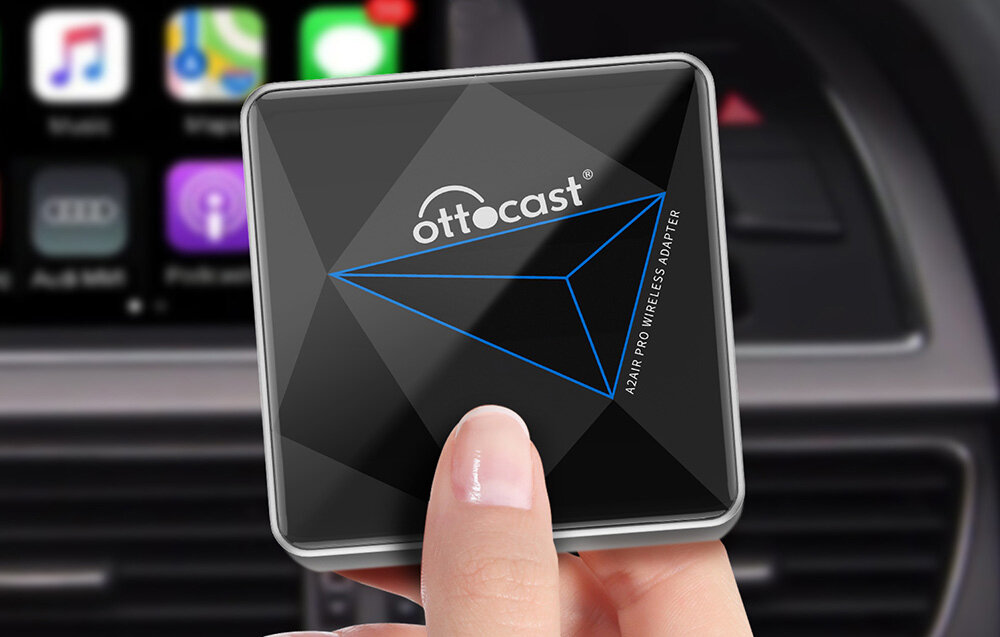 Adapter OTTOCAST CP82 A2-AIR Pro Bezprzewodowy CarPlay Czarny aktualizacje przez Over-The-Air OTA bez potrzeby podłączania urządzenia do komputera