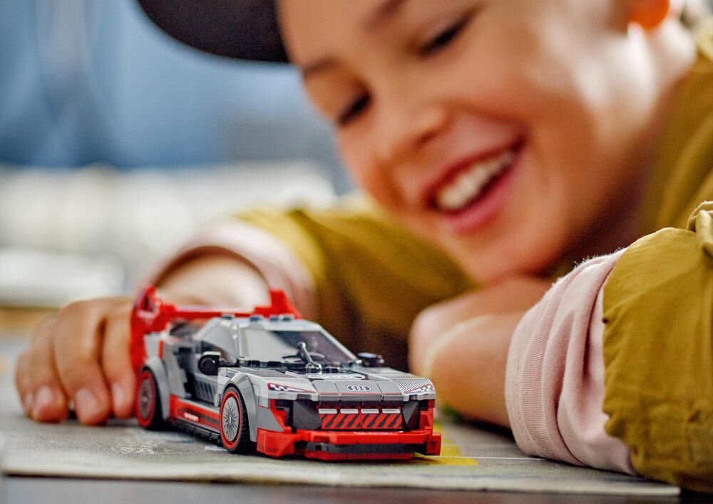 LEGO 76921 Speed Champions Wyścigowe Audi S1 E-tron Quattro replika