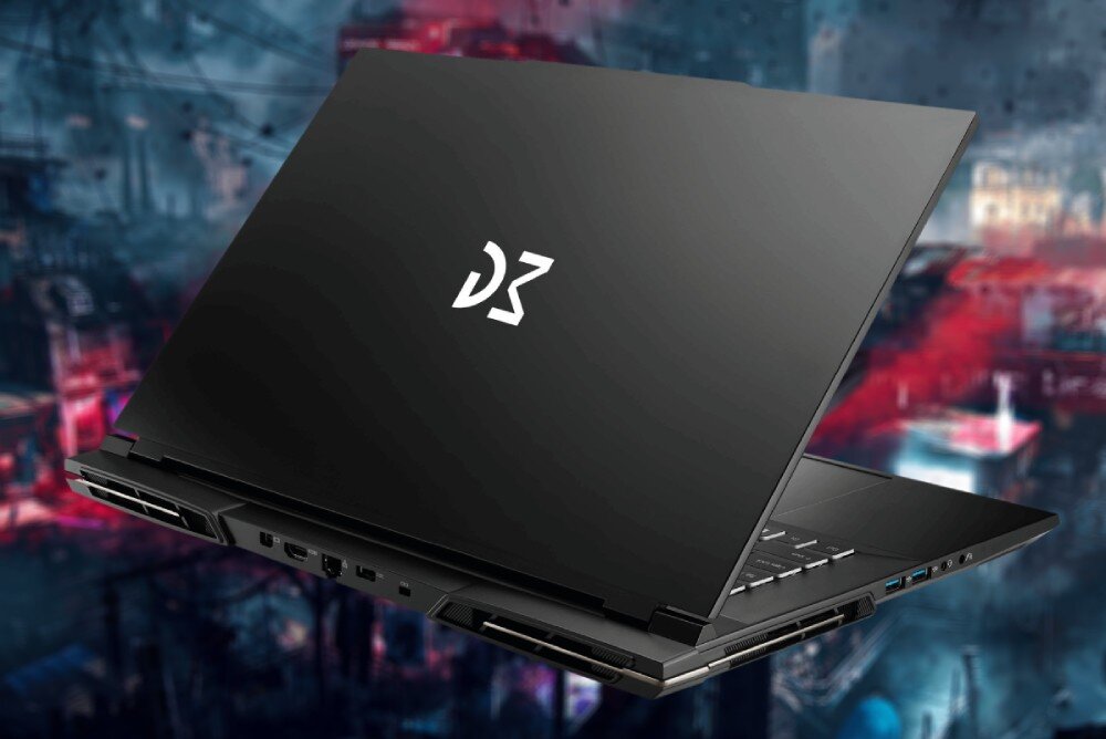 Laptop DREAMMACHINES RX4080-17PL35 17.3 240Hz i9-14900HX 16GB RAM 1TB SSD GeForce RTX4080 głośniki dźwięk kamera mikrofon