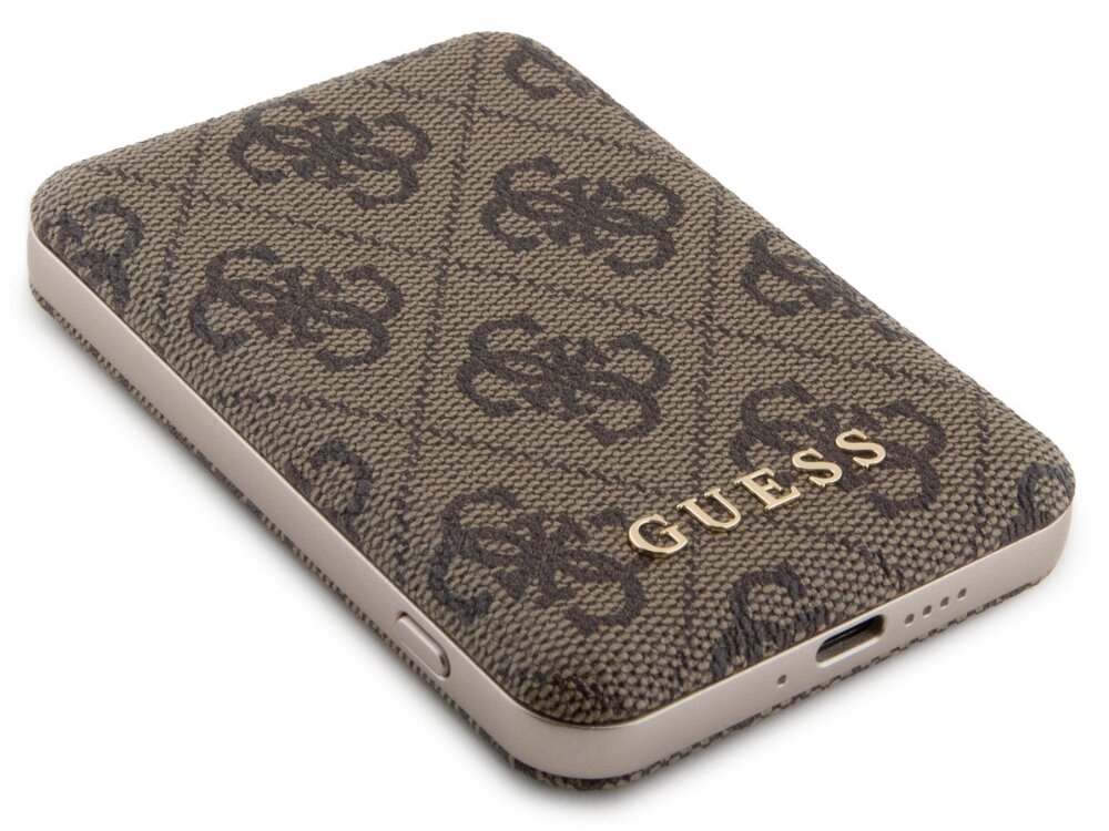 Powerbank GUESS 4G Leather Metal Logo zabezpieczenia mobilność pojemność design - powerbank na bialym tle