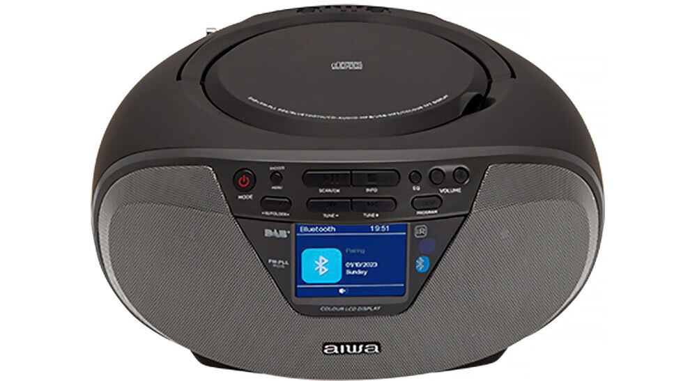 Radioodtwarzacz AIWA BBTU-500DAB podwójny alarm, wyłącznik czasowy, funkcja sleep timer, Radioodtwarzacz od frontu na białym tle