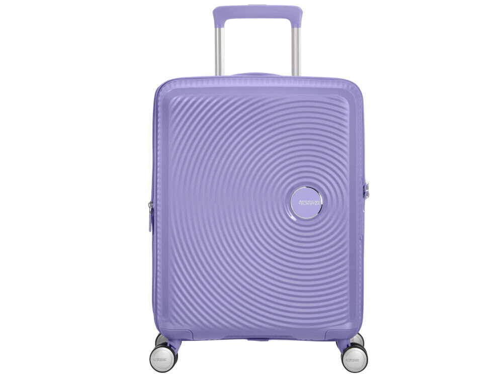 Walizka AMERICAN TOURISTER SoundBox 55 cm fioletowy
					55 cm Niebieski wymiary ok. 55 x 40 x 20 cm może być zabrana na pokład 36 różnych linii lotniczych LOT, Lufthansa czy British Airways spełnia wymagania wielu przewoźników