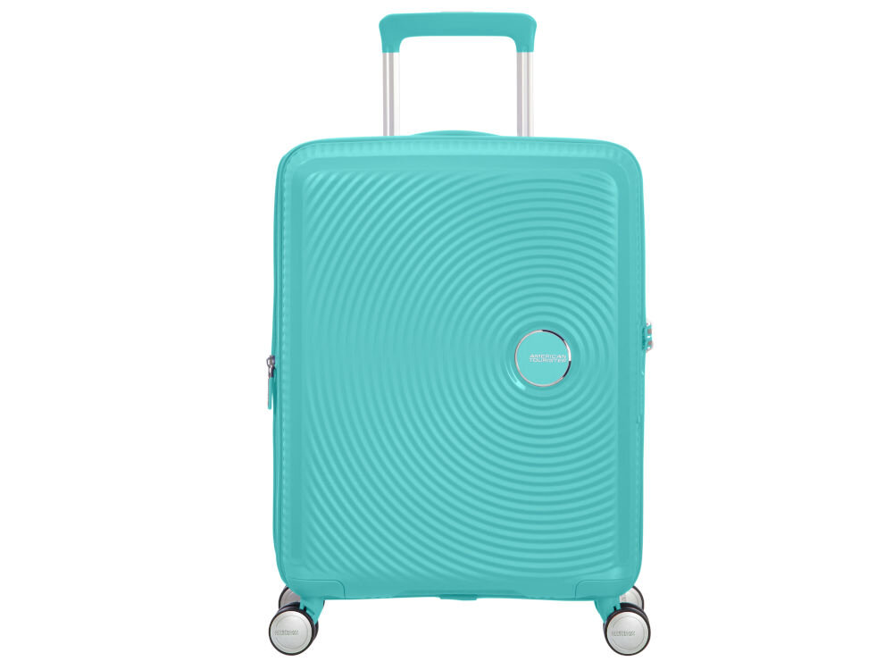 Walizka AMERICAN TOURISTER SoundBox 55 cm niebieski
					55 cm Niebieski wymiary ok. 55 x 40 x 20 cm może być zabrana na pokład 36 różnych linii lotniczych LOT, Lufthansa czy British Airways spełnia wymagania wielu przewoźników