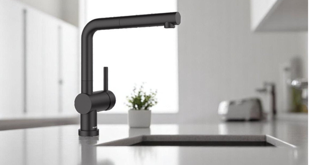 BATERIA KUCHENNA BLANCO Linus-S 527523 zdjęcie lifestyle obrotowa wyciągana wylewka kolor czarny trwały estetyczny Silgranit odporny na temperatury łatwe czyszczenie