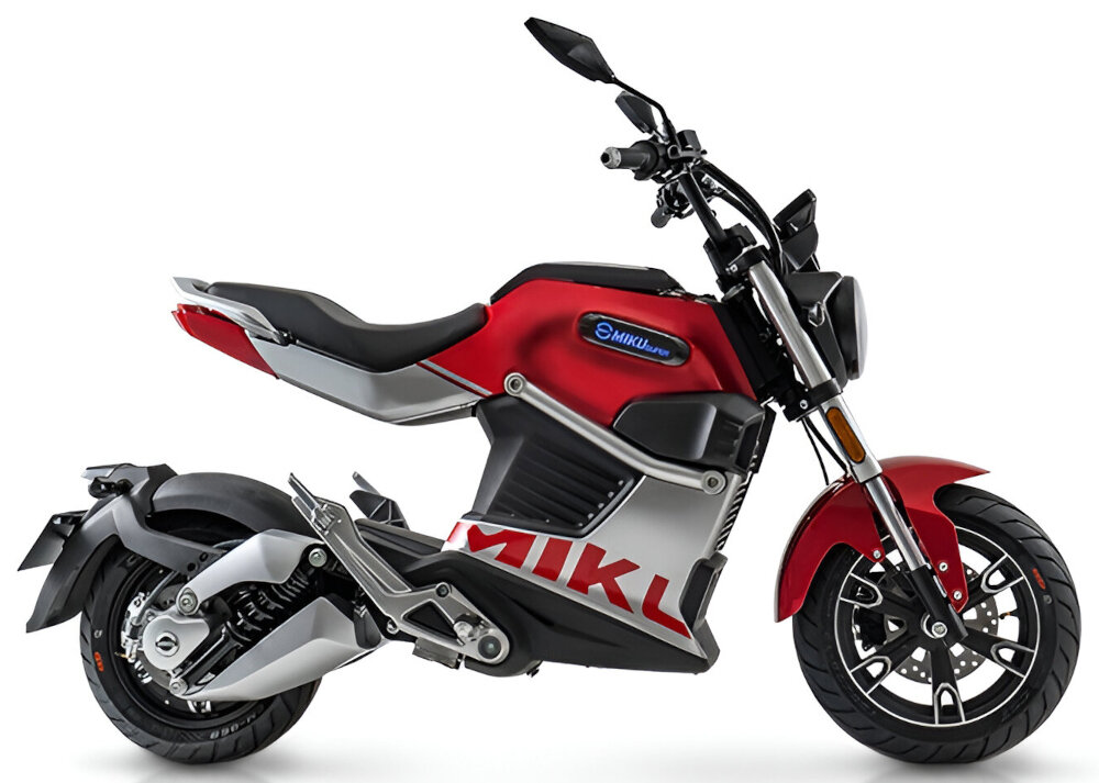 Motocykl elektryczny IML Miku Super Sunra Czerwony zasieg do 100 km przy jednej osobie 70 kg maksymalna predkosc do 80 km/h port USB-A