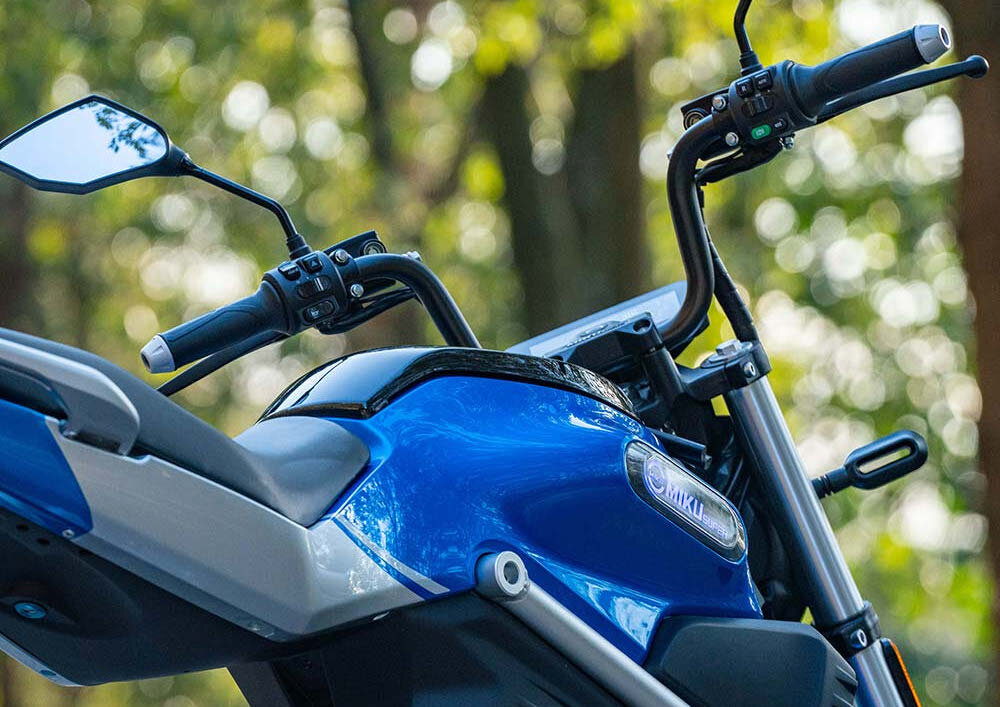 Skuter elektryczny IML Miku Super Sunra Niebieski tempomat alarm komfort bezpieczenstwo uzytkowania