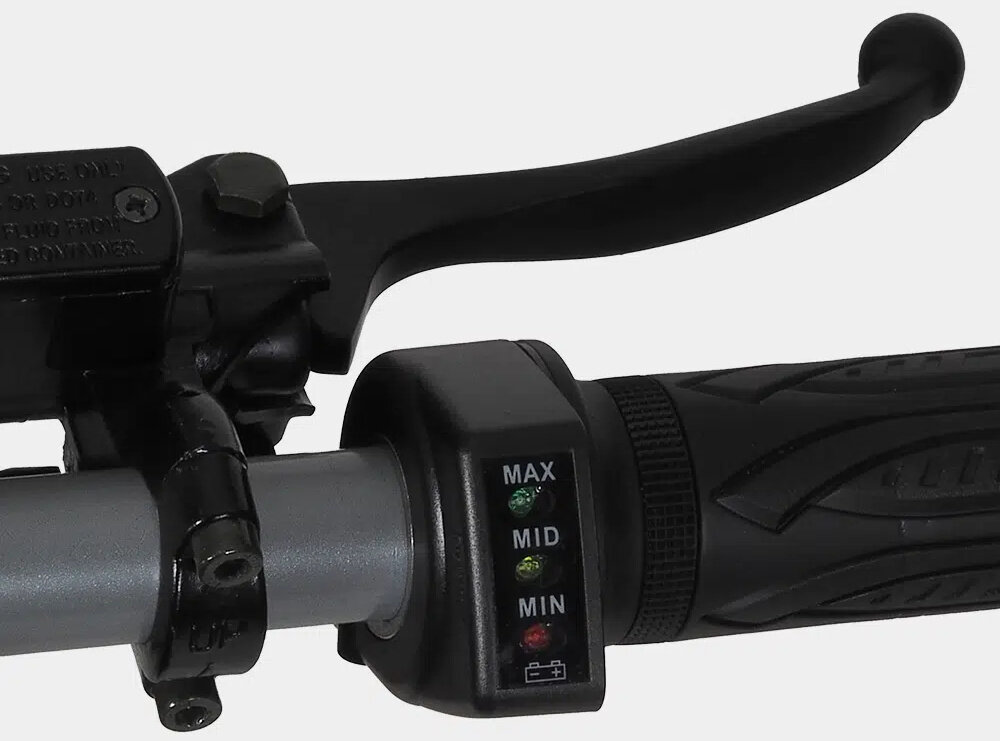 Cross elektryczny IML HP 6E 14-12 Czarno-czerwony 3 biegi dostosowanie predkosci 3-stopniowy system predkosci bezpieczny start elastycznosc w terenie rozwijanie umiejetnosci emocjonujaca bezpieczna jazda