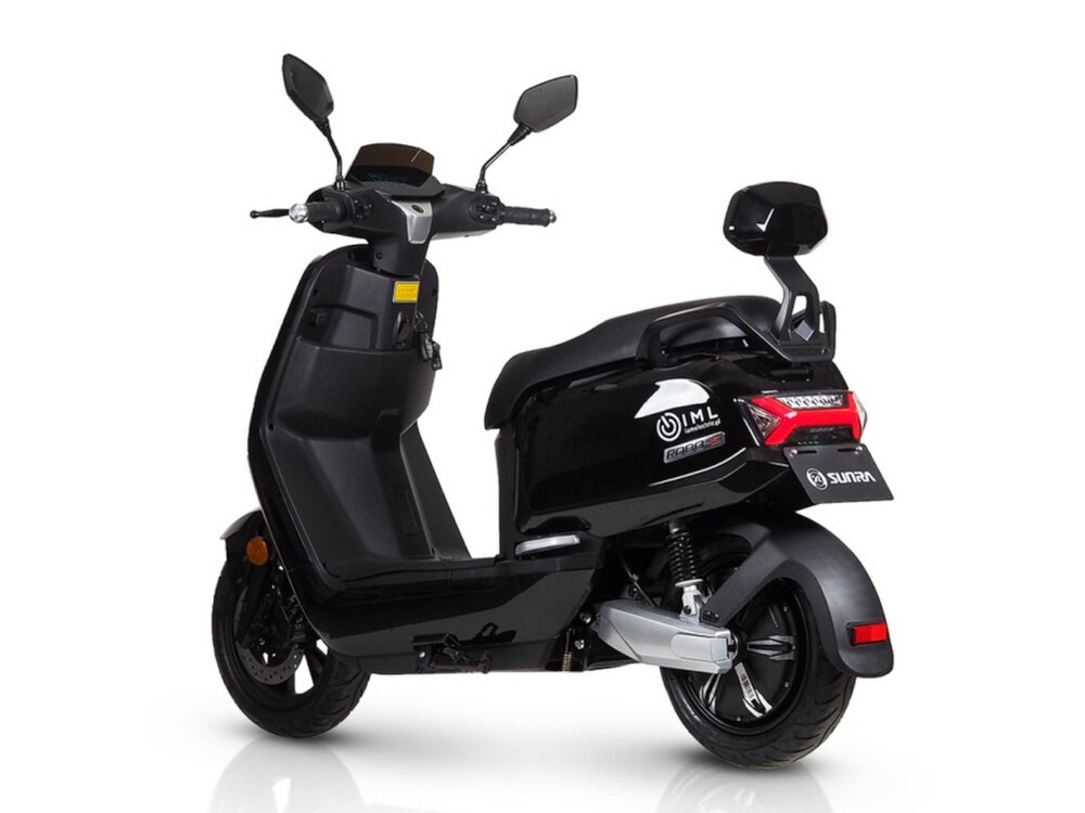 Skuter elektryczny IML Sunra Robo-S Czarny Bluetooth aplikacja SUNRA wygoda kontrola zdalne sterowanie blokada skutera wlaczenie zaplonu otworzenie schowka pod siedzeniem