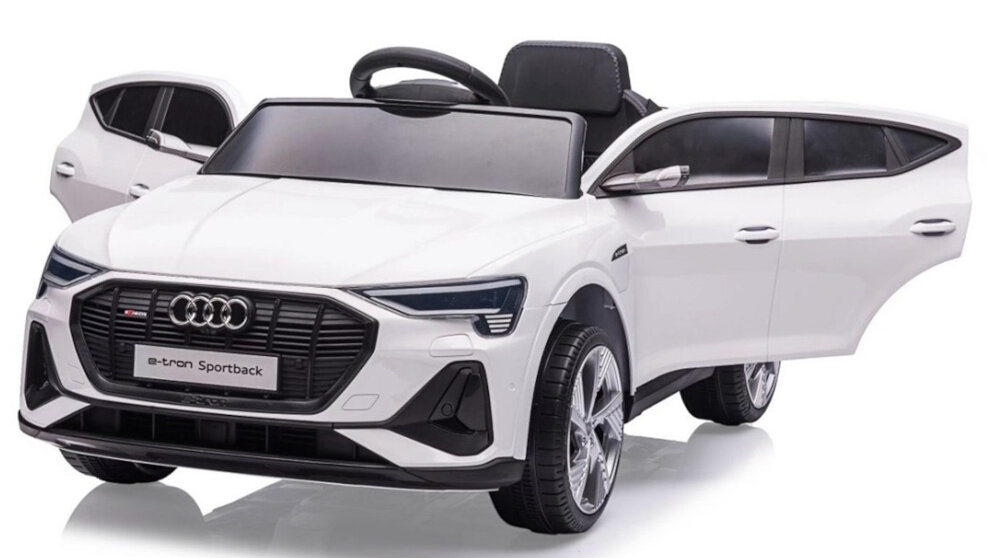 Samochód dla dziecka MILLY MALLY Audi E-Tron Sportback Biały otwierane drzwi gniazdo do ladowania pod klapka przelacznik jazdy przod/tyl pedal przyspieszenia