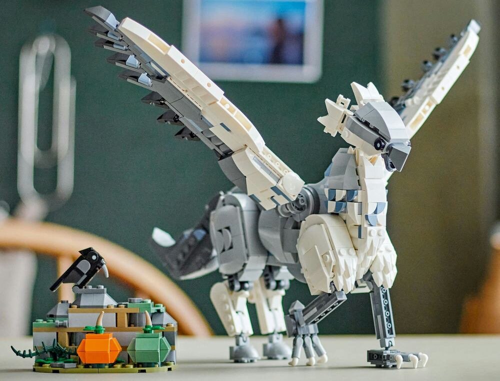 LEGO 76434 Harry Potter Hardodziob opis