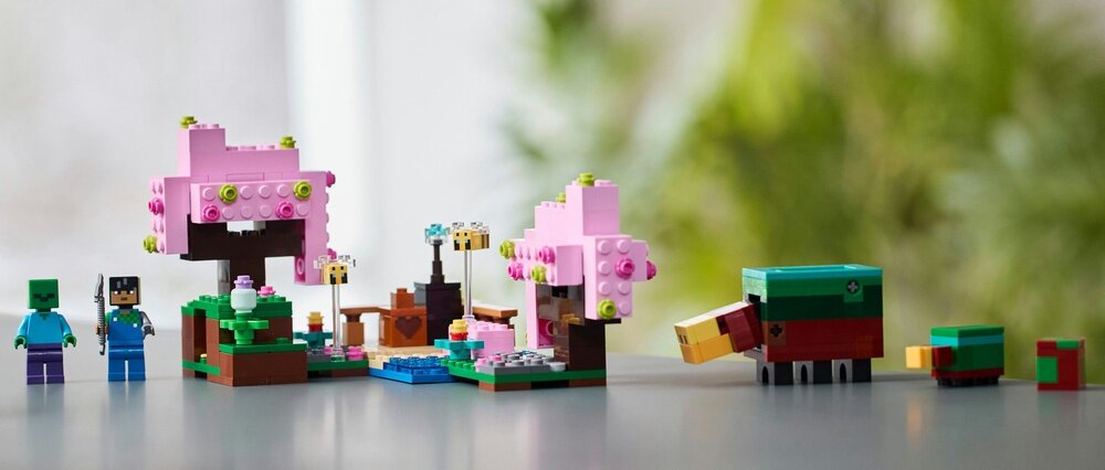 LEGO 21260 Minecraft Wiśniowy ogród opis