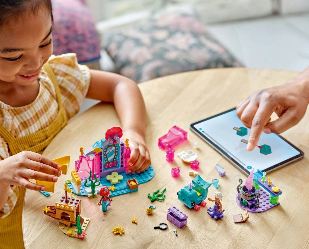 LEGO 43254 Disney Princess Kryształowa grota Arielki umiejętności
